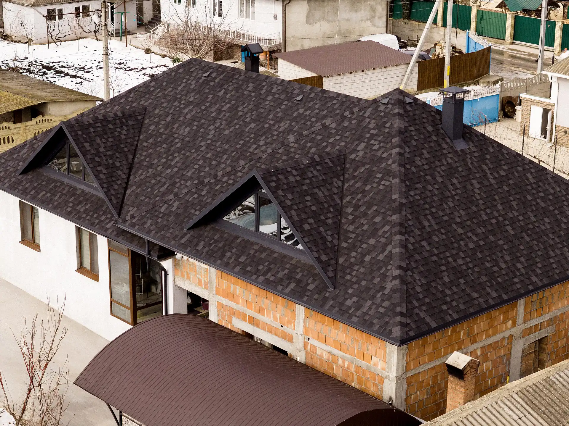 Кровля из битумной черепицы