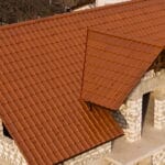 Acoperiș de țiglă ceramică