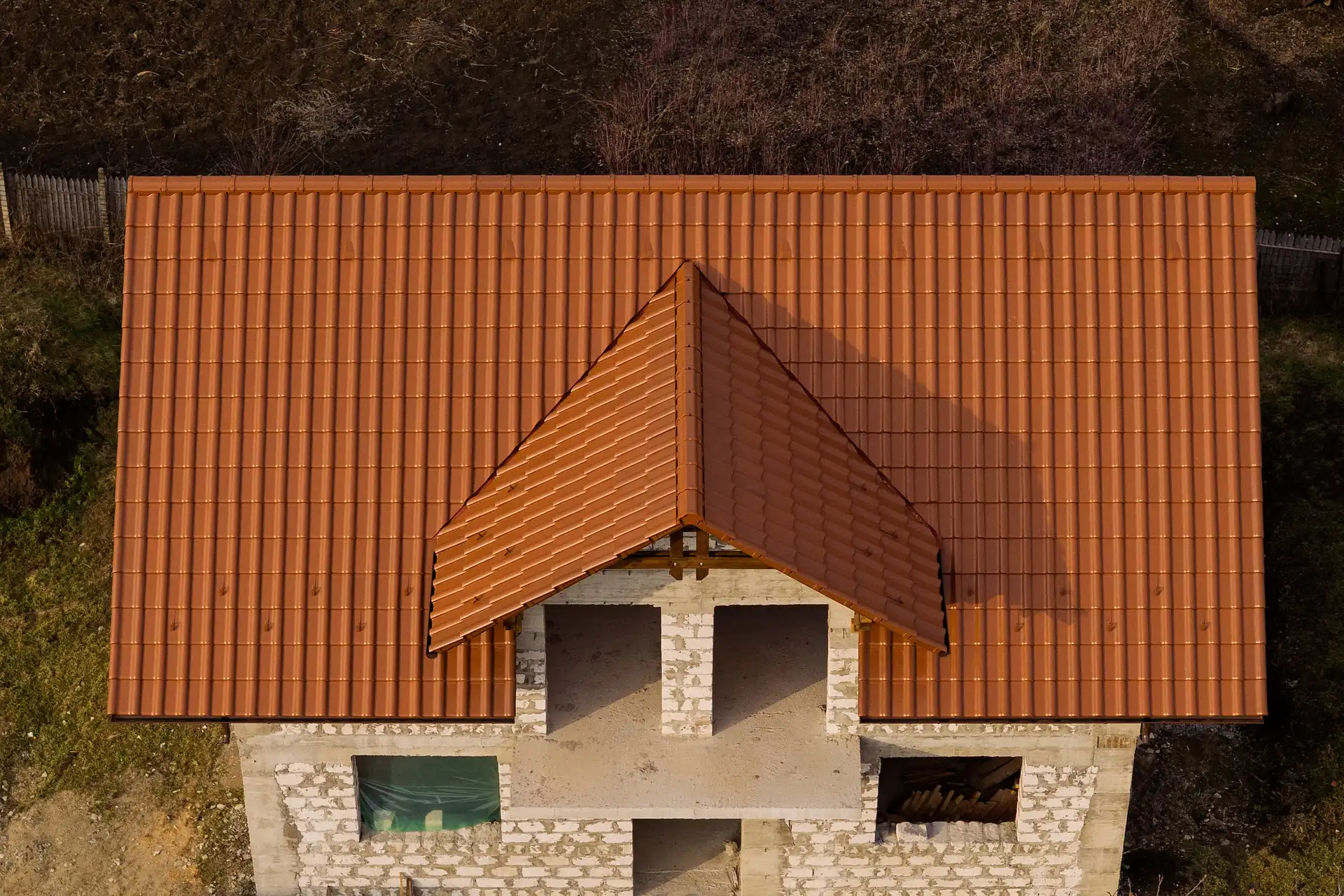 Кровля из керамической черепицы