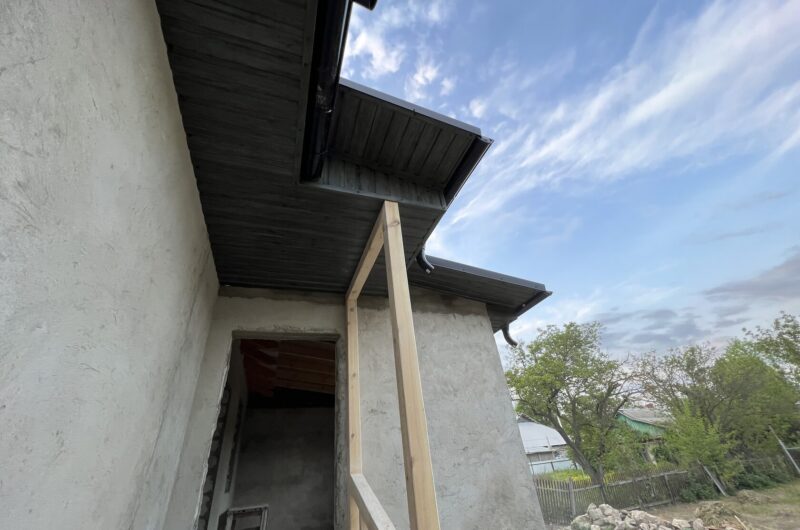 Țiglă metalică, Nordica, Benderi