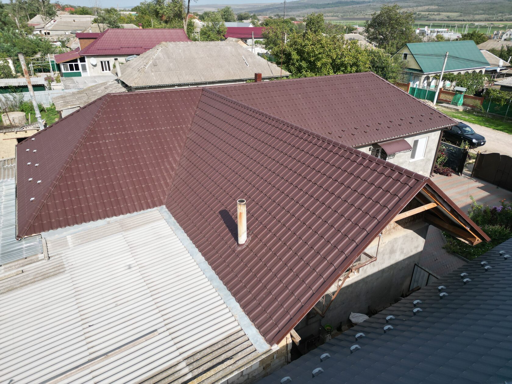 Țiglă metalică, Arctica SSAB, RAL 8017, Congaz, Găgăuzia