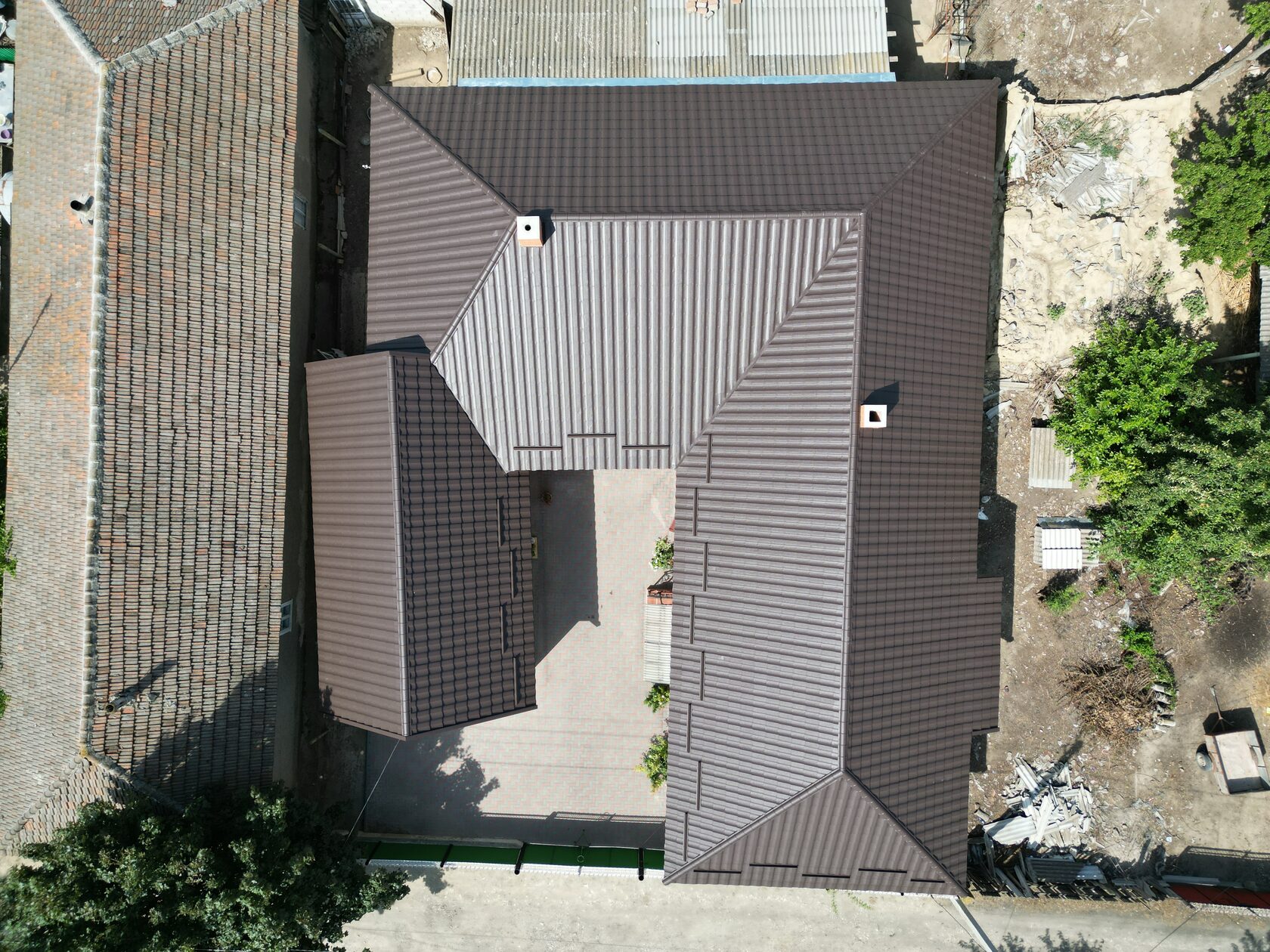 Țiglă metalică, Melano, Congaz, Găgăuzia