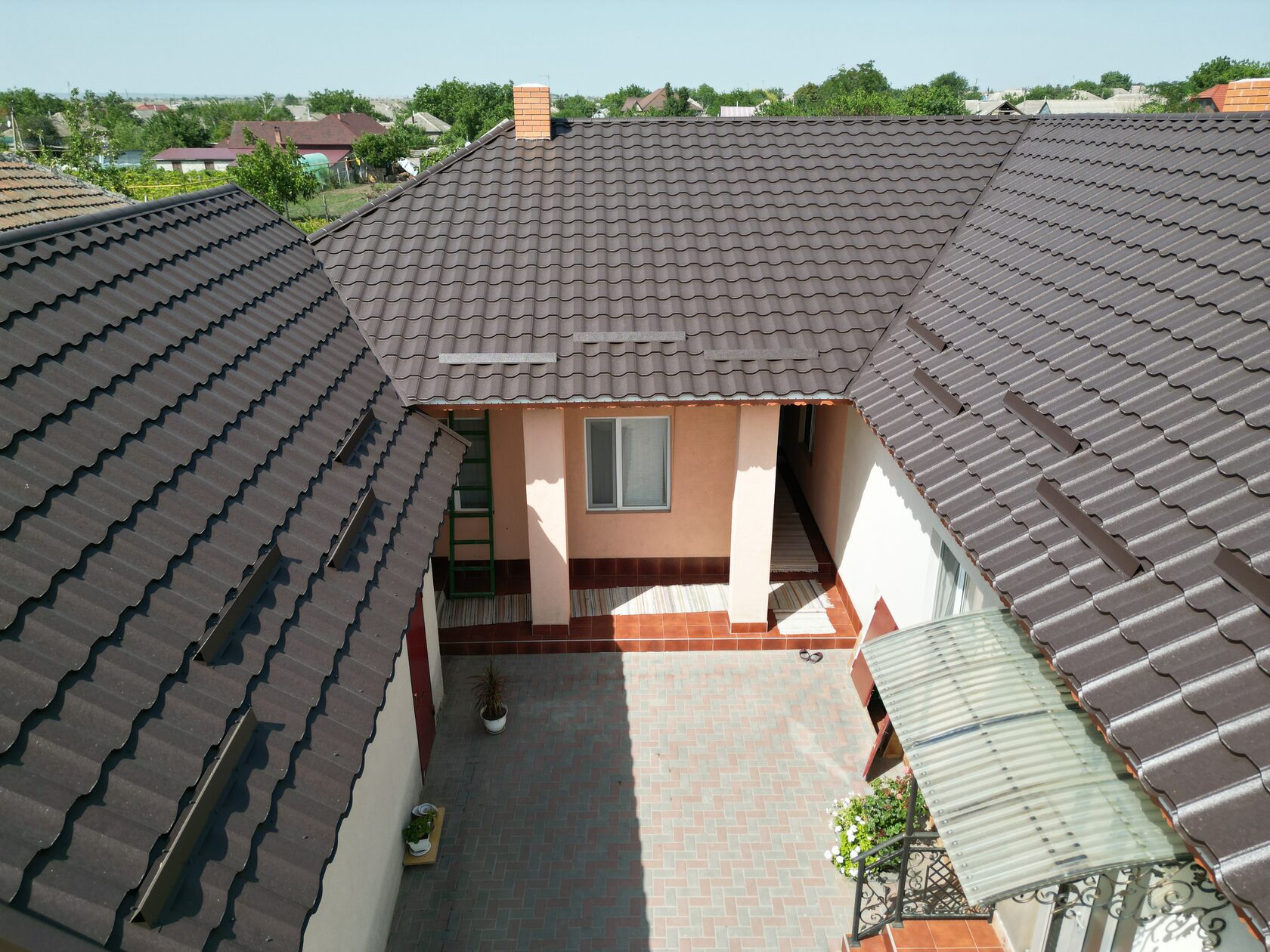 Țiglă metalică, Melano, Congaz, Găgăuzia