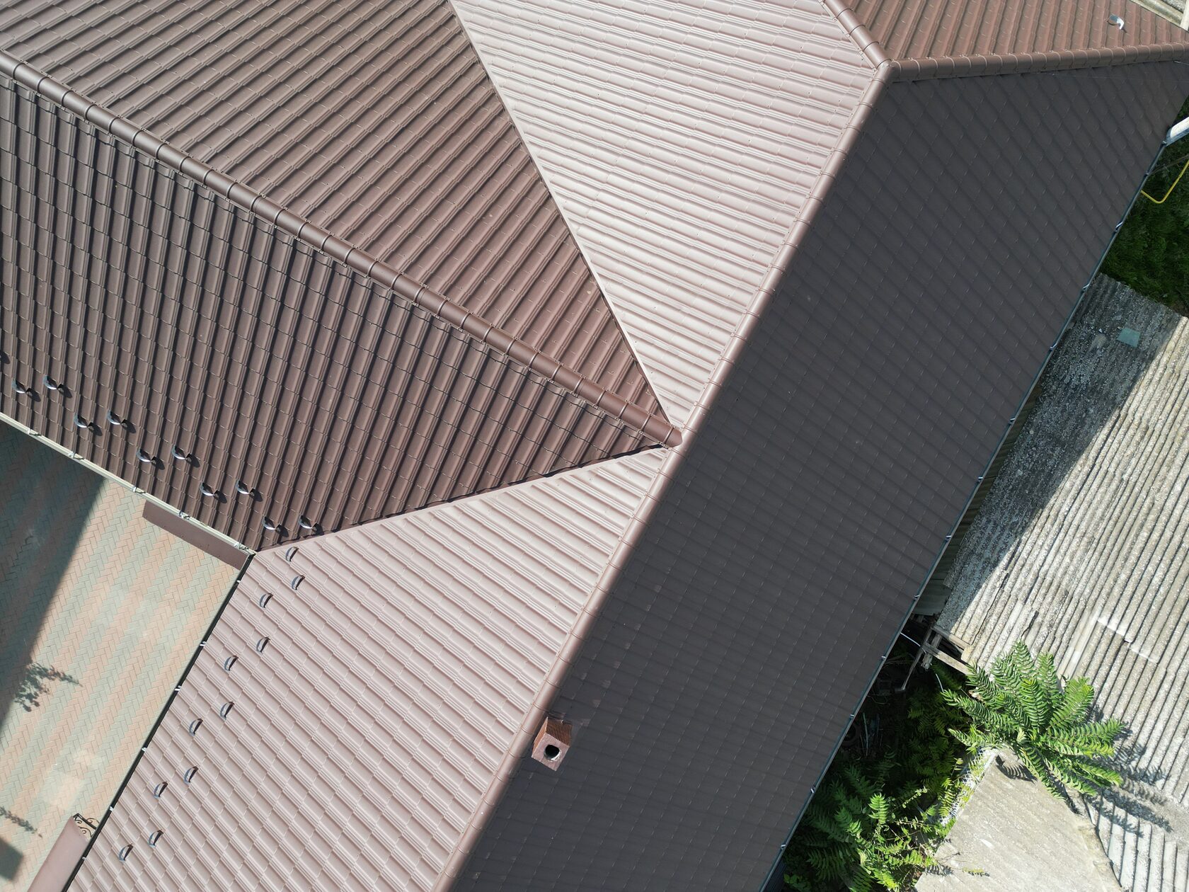 Țiglă metalică, Arctica SSAB, RAL 8017, Congaz, Găgăuzia