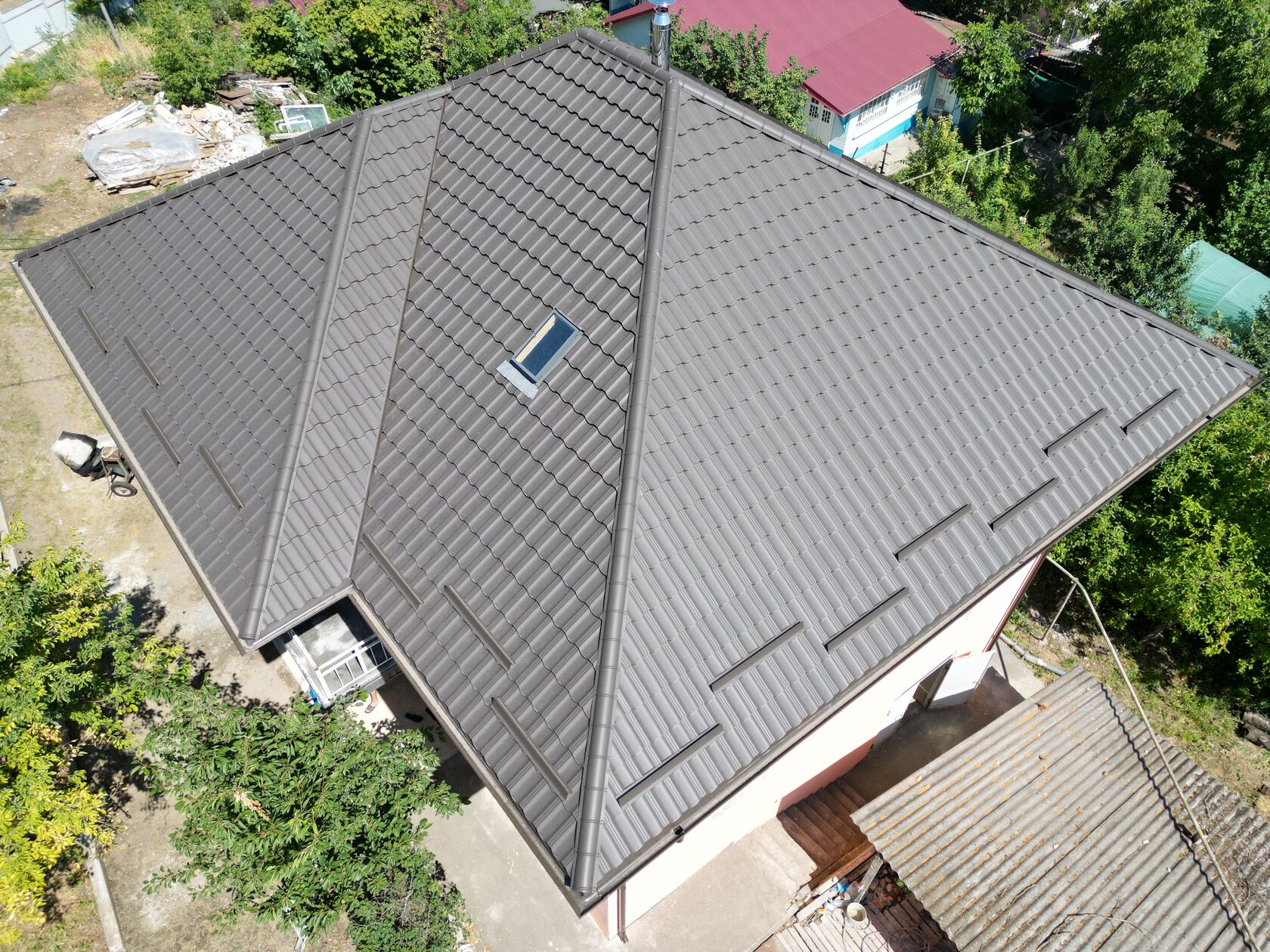 Țiglă metalică, SSAB, RAL – 8019, Costești, Ialoveni