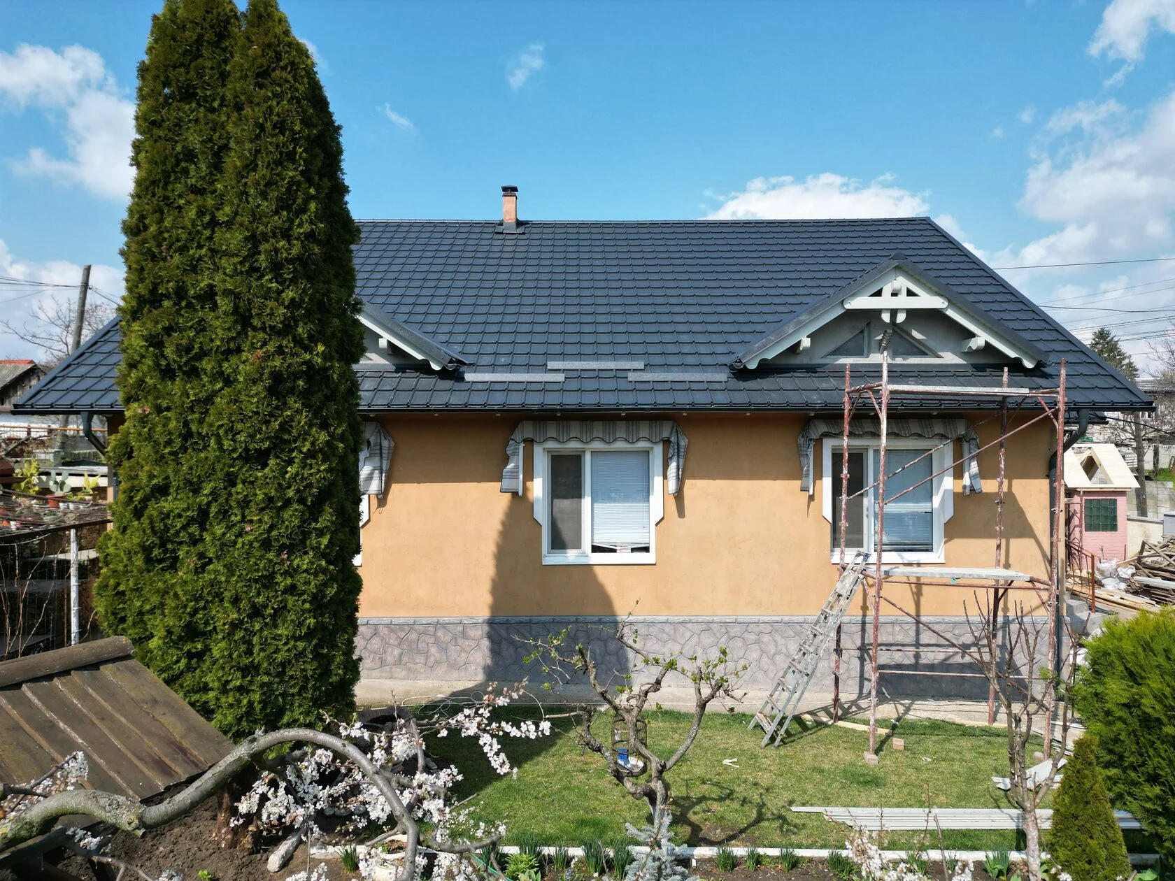 Țiglă metalică, Nordica, Strășeni