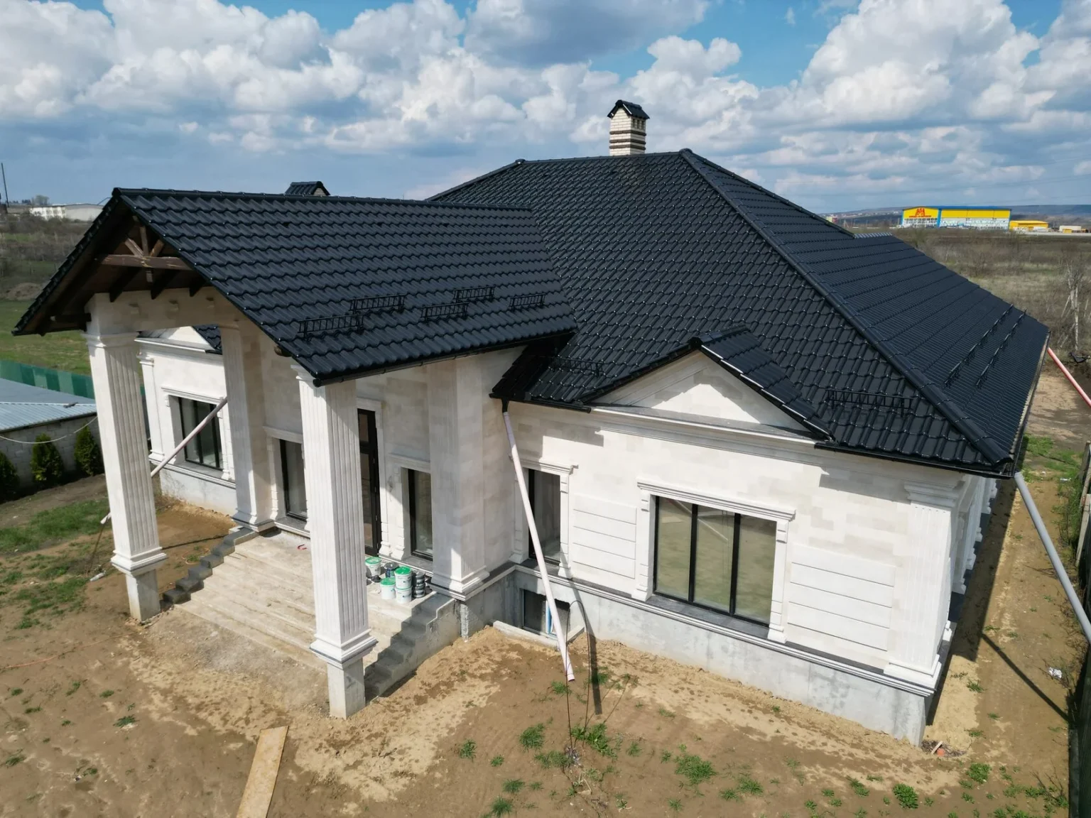 Керамическая черепица, Creaton Futura, Negru Noblesse, Кожушна, Страшены