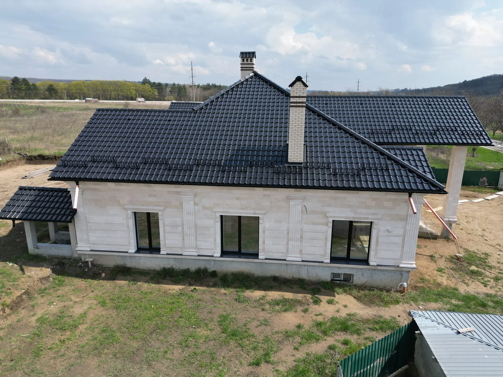 Керамическая черепица, Creaton Futura, Negru Noblesse, Кожушна, Страшены