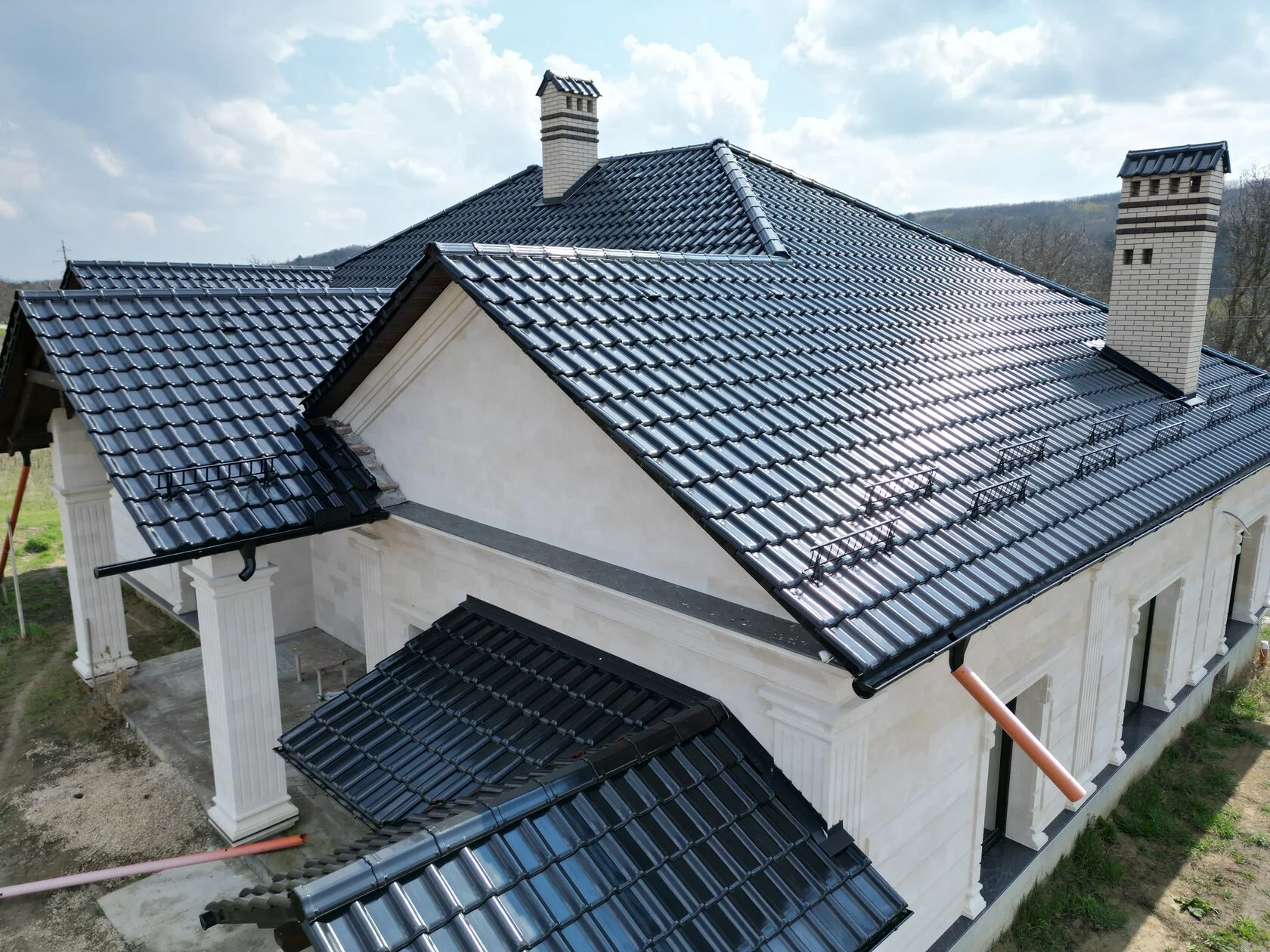 Керамическая черепица, Creaton Futura, Negru Noblesse, Кожушна, Страшены