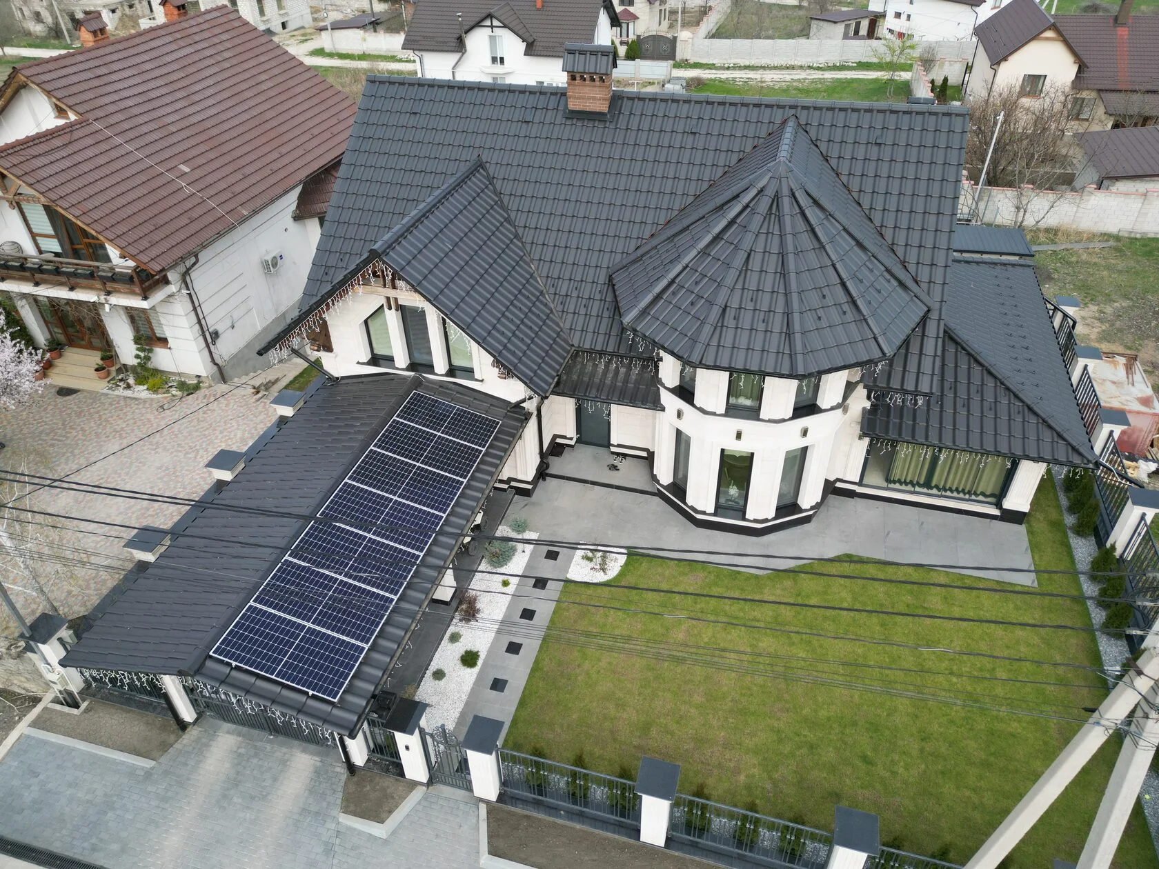 Țiglă ceramică, Creaton, Balance, Negru mat, Sîngera