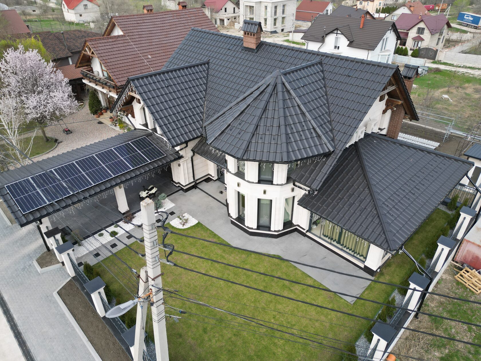 Țiglă ceramică, Creaton, Balance, Negru mat, Sîngera