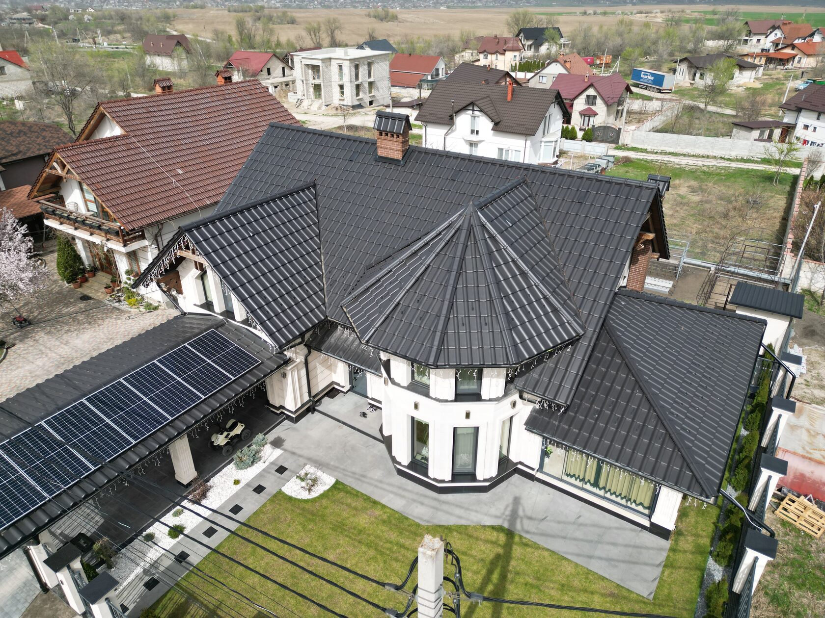 Țiglă ceramică, Creaton, Balance, Negru mat, Sîngera