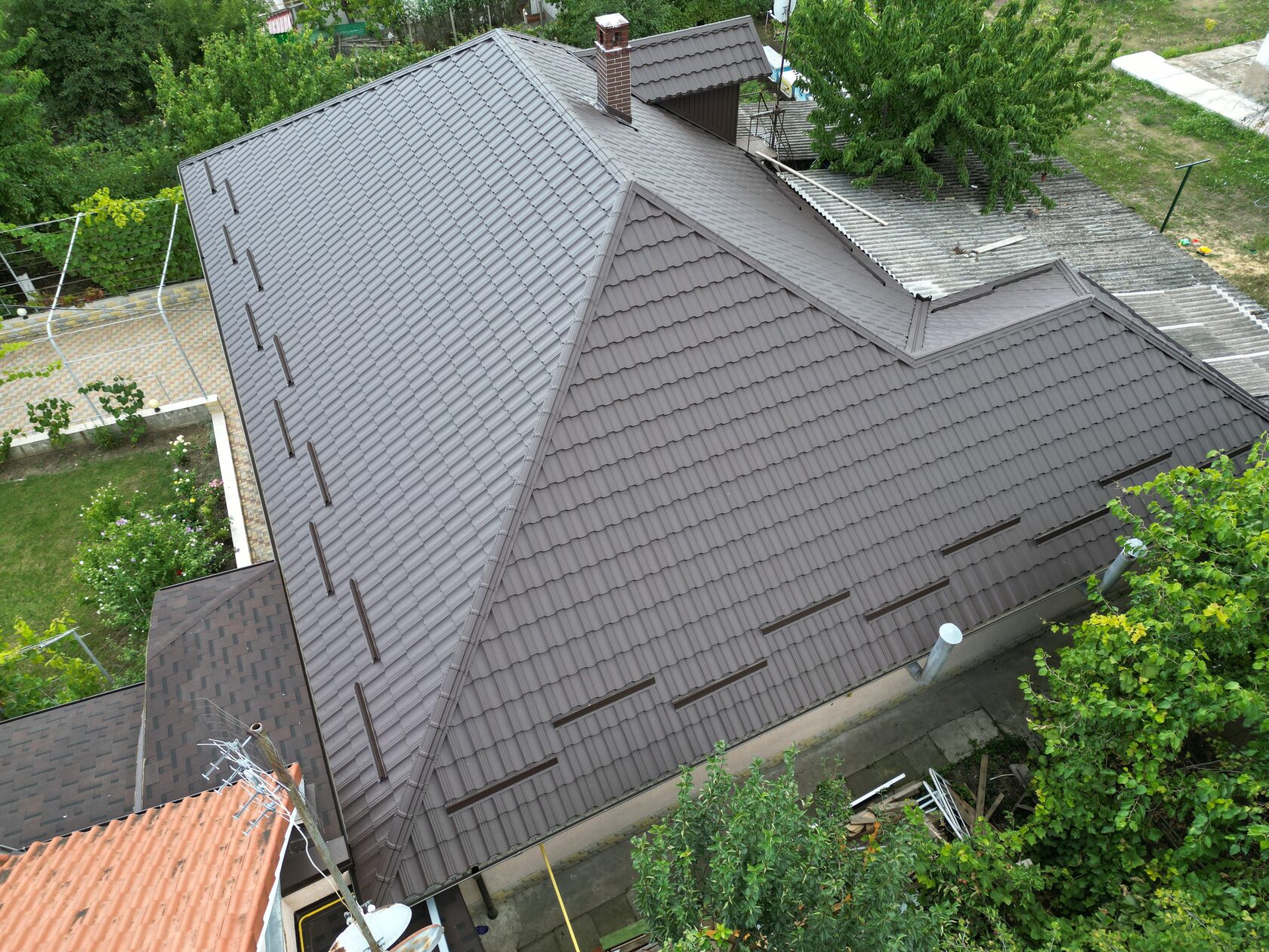 Țiglă metalică, Simetrica, Suruceni, Ialoveni