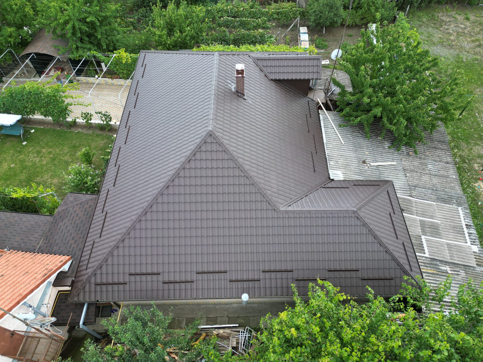 Țiglă metalică, Simetrica, Suruceni, Ialoveni