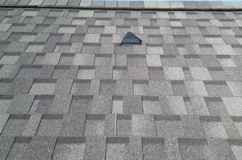 Cum numim șindrila bituminoasă pentru acoperiș?