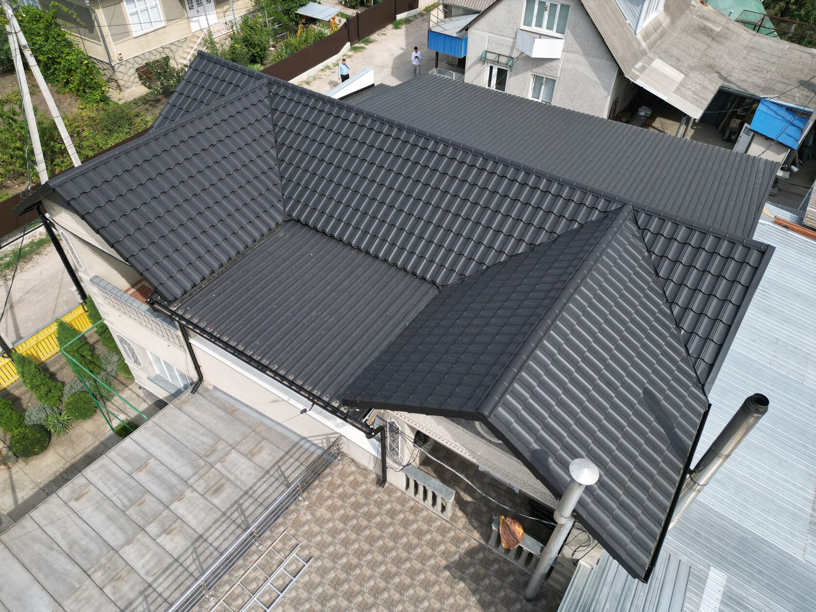 Țiglă metalică Arctica, SSAB 9005, or. Edineț