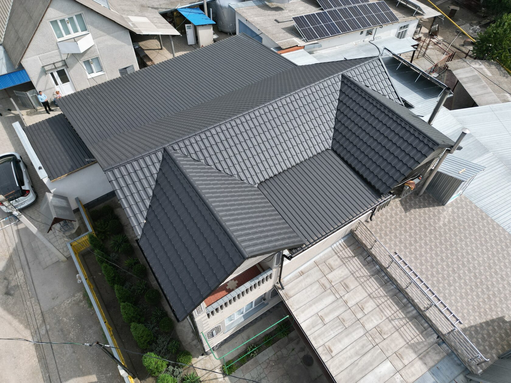 Țiglă metalică Arctica, SSAB 9005, or. Edineț