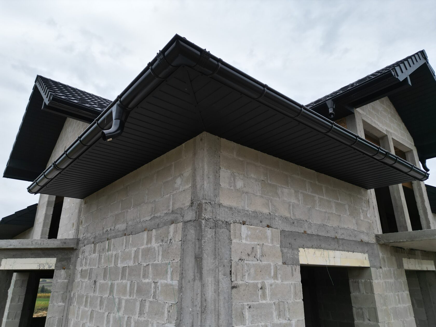 Țiglă metalică, SSAB, RAL 9005, Corjeuți, Briceni