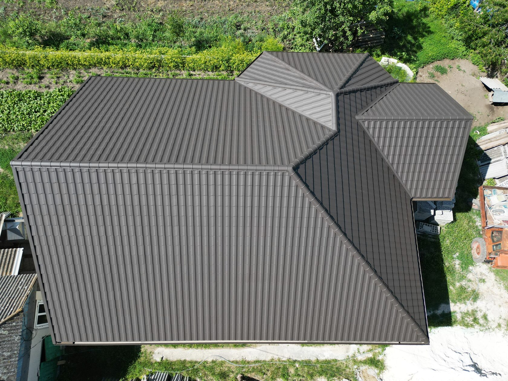 Țiglă metalică, Arctica, Corjeuți, Briceni