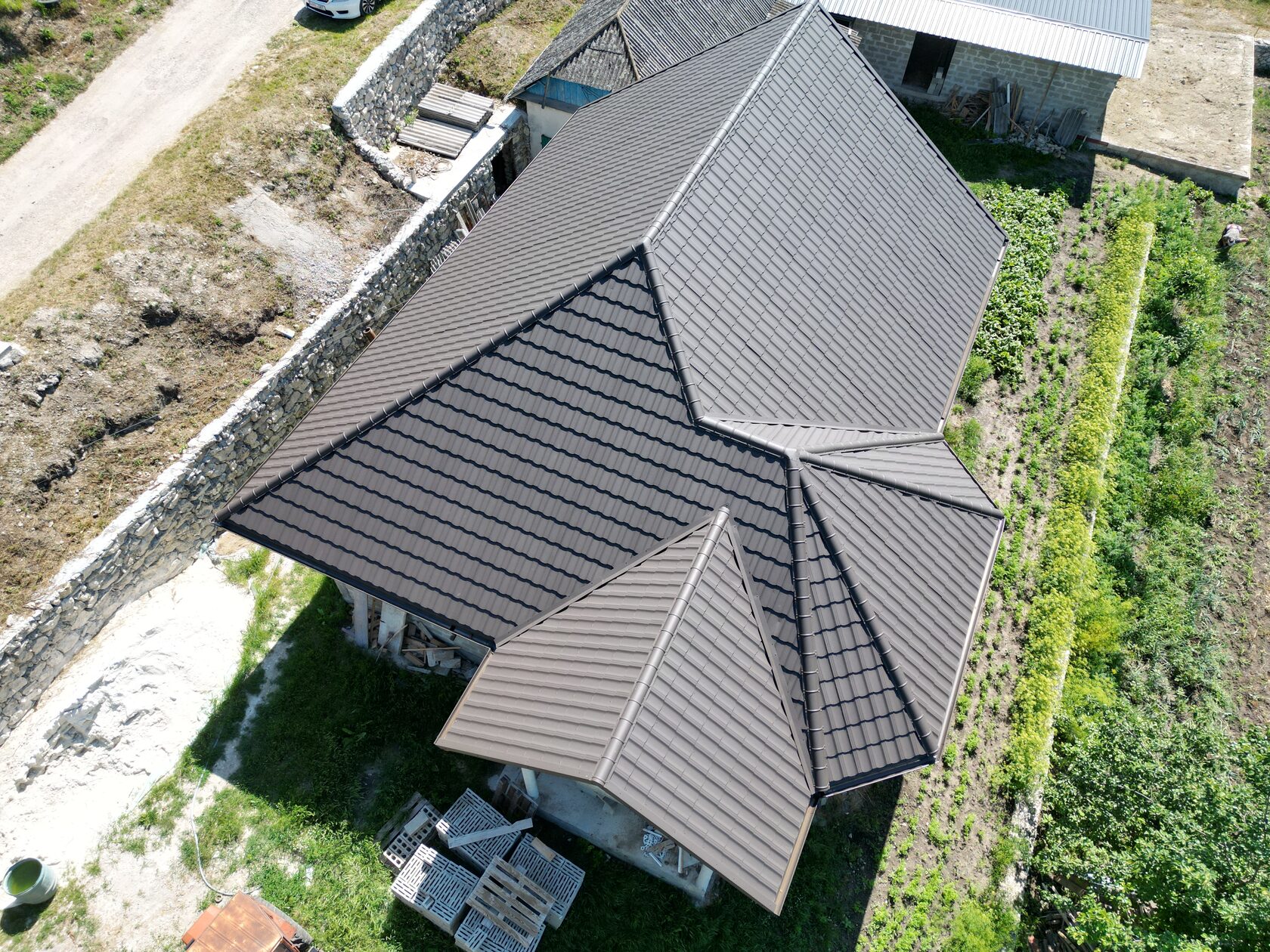 Țiglă metalică, Arctica, Corjeuți, Briceni