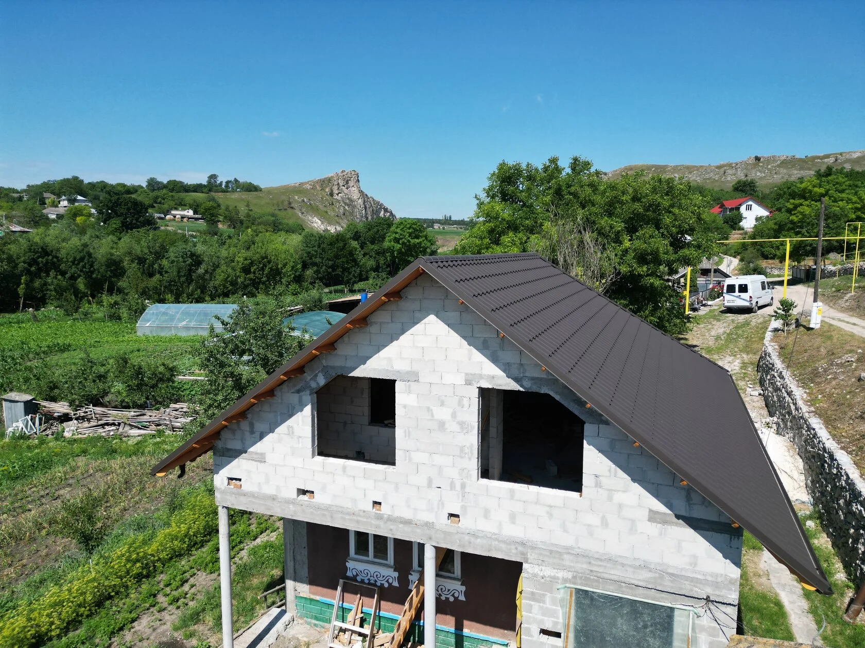 Țiglă metalică, Arctica, Corjeuți, Briceni