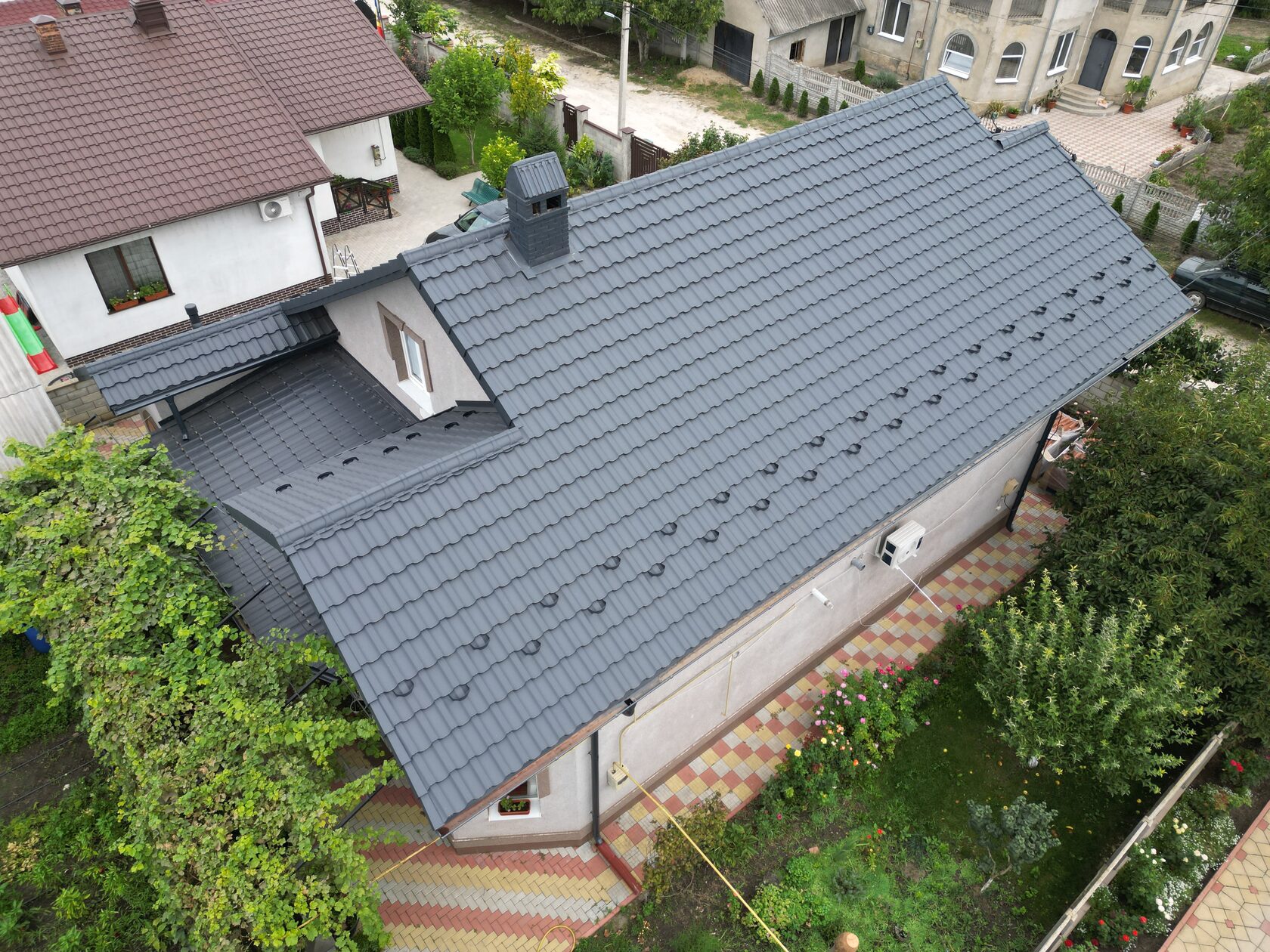 Țiglă metalică, Arctica, RAL 7024, Măgdăcești, Criuleni