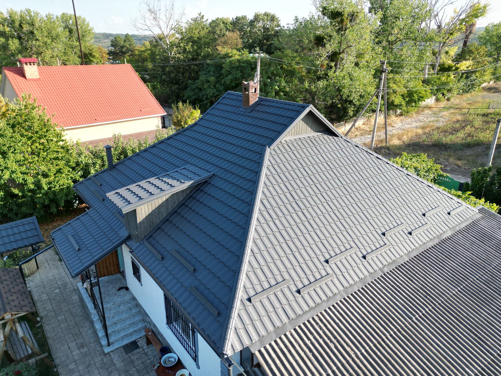 Țiglă metalică, Simetrica, Cojușna, Strășeni