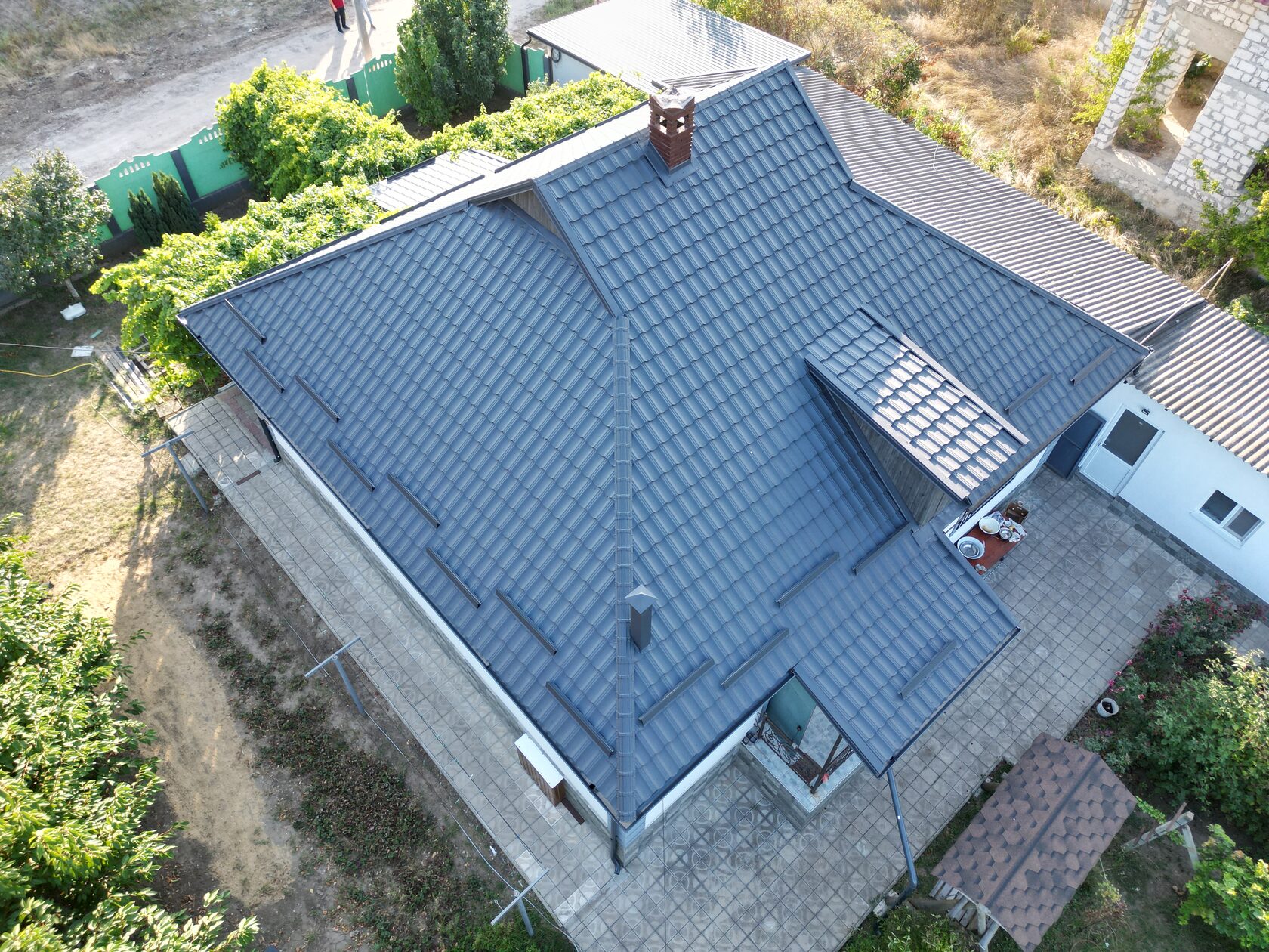 Țiglă metalică, Simetrica, Cojușna, Strășeni