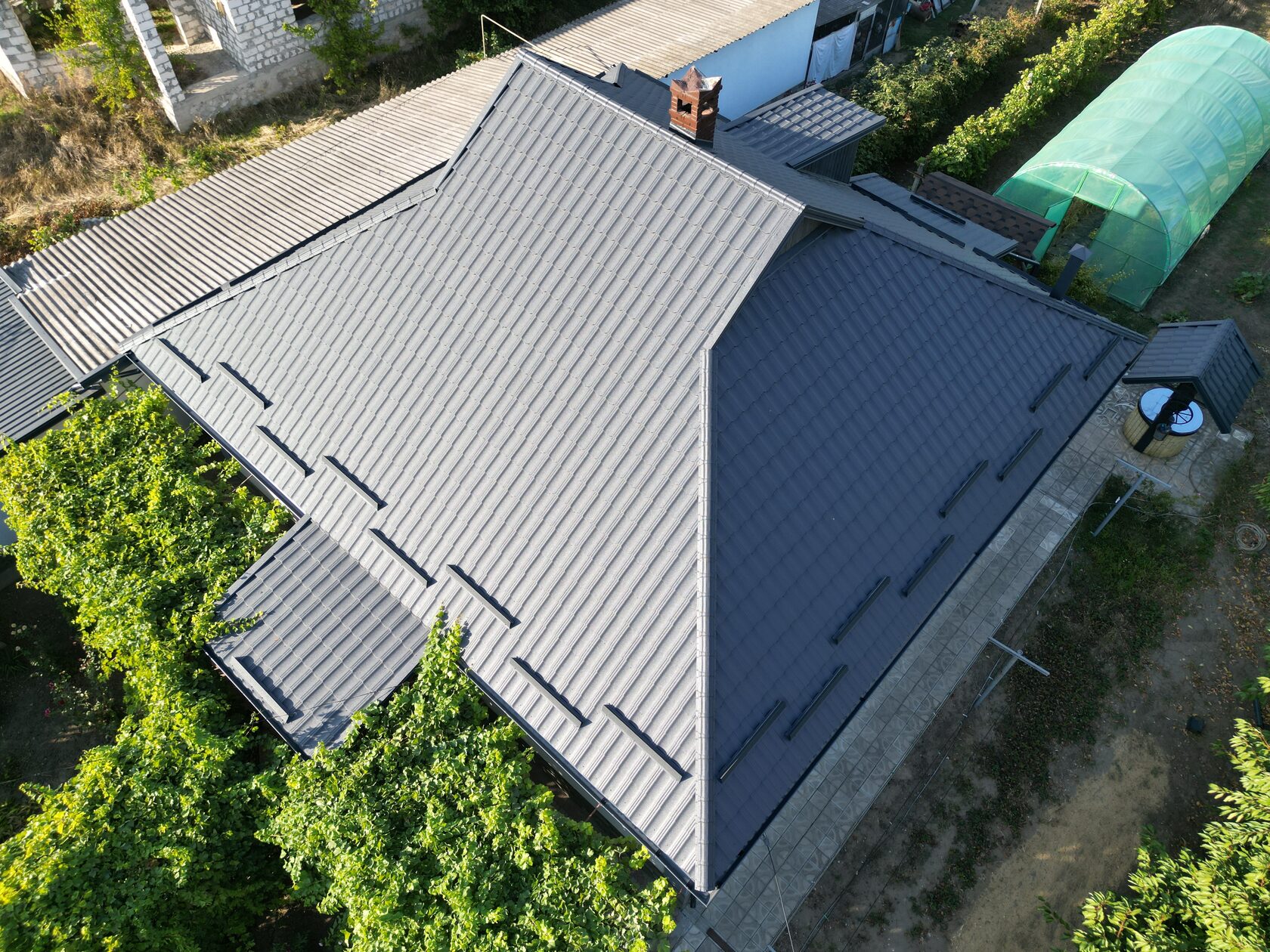 Țiglă metalică, Simetrica, Cojușna, Strășeni