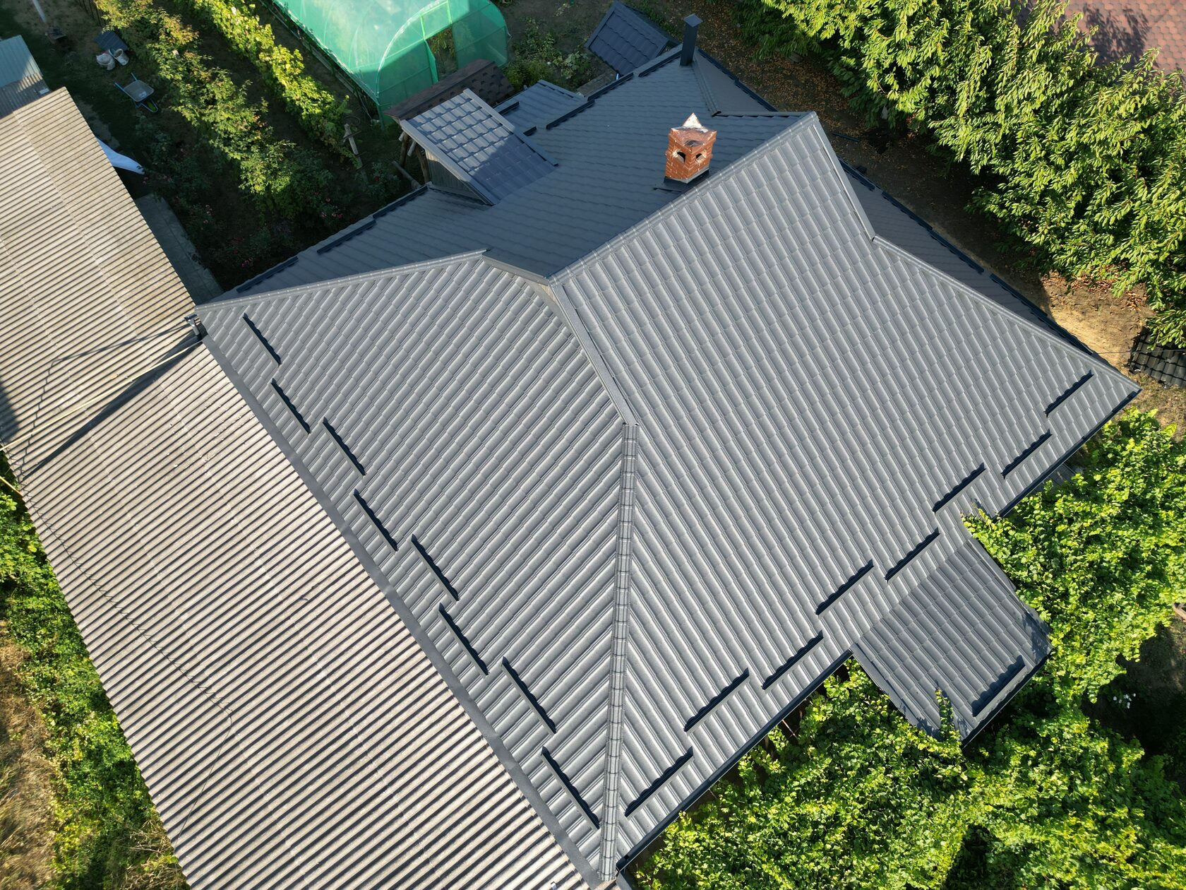 Țiglă metalică, Simetrica, Cojușna, Strășeni