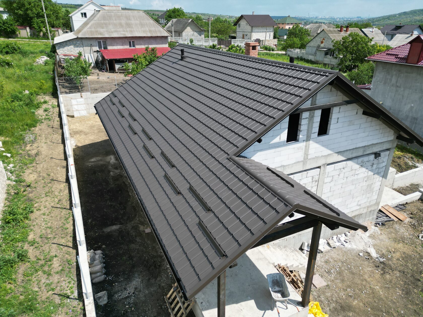 Țiglă metalică, Nordica, Grătiești, Chișinău