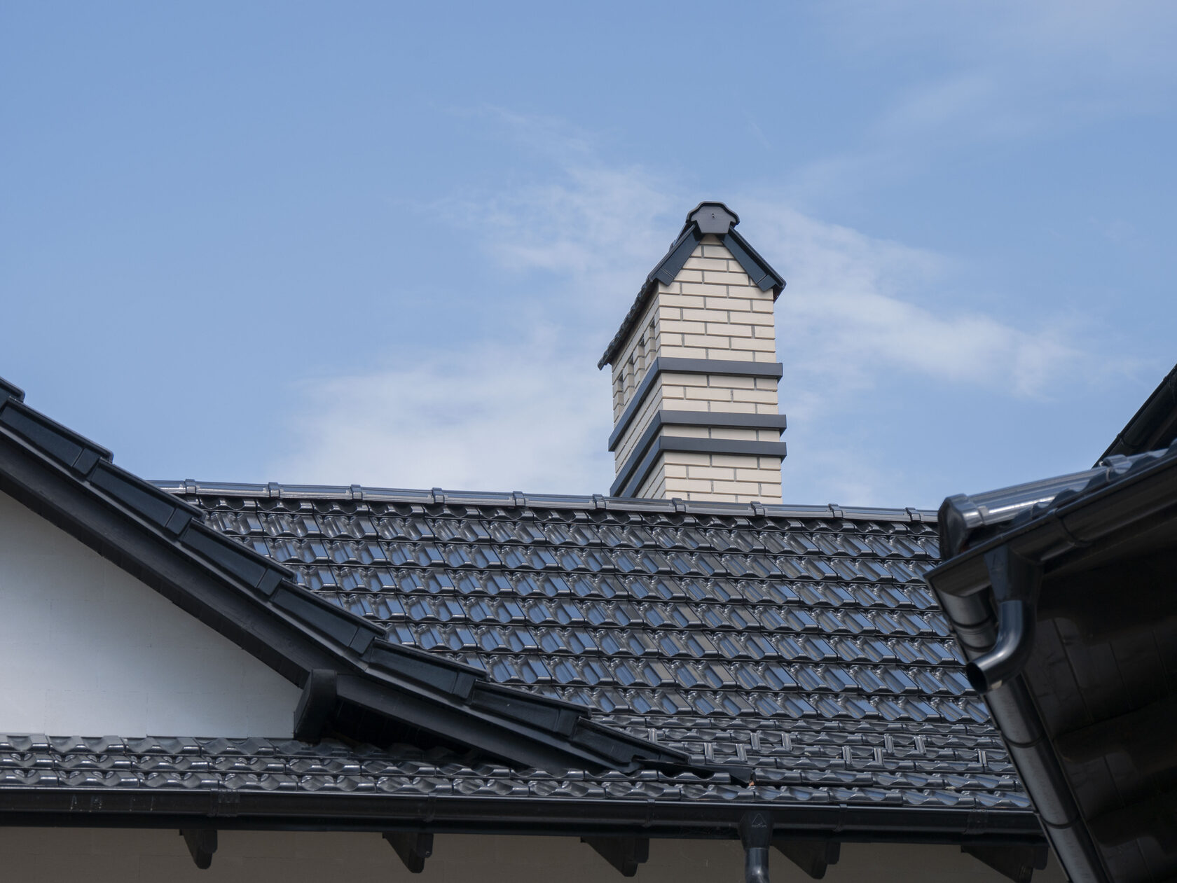 Керамическая черепица, Creaton Rapido, чёрный глянец, Кожушна, Страшены