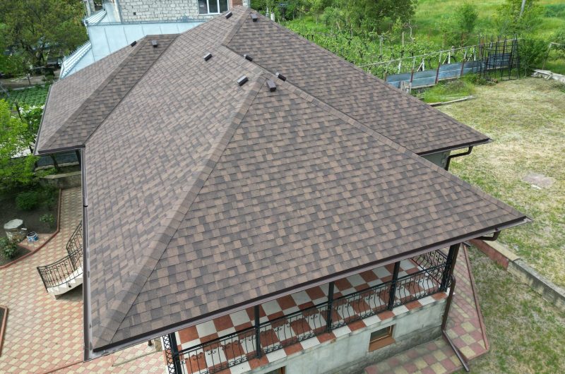 Avantaje și beneficii ale șindrilei bituminoase