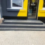 Trepte cu decking din lemn plastifiat WPC la terasă, ﻿sectorul Centru, mun. Chișinău