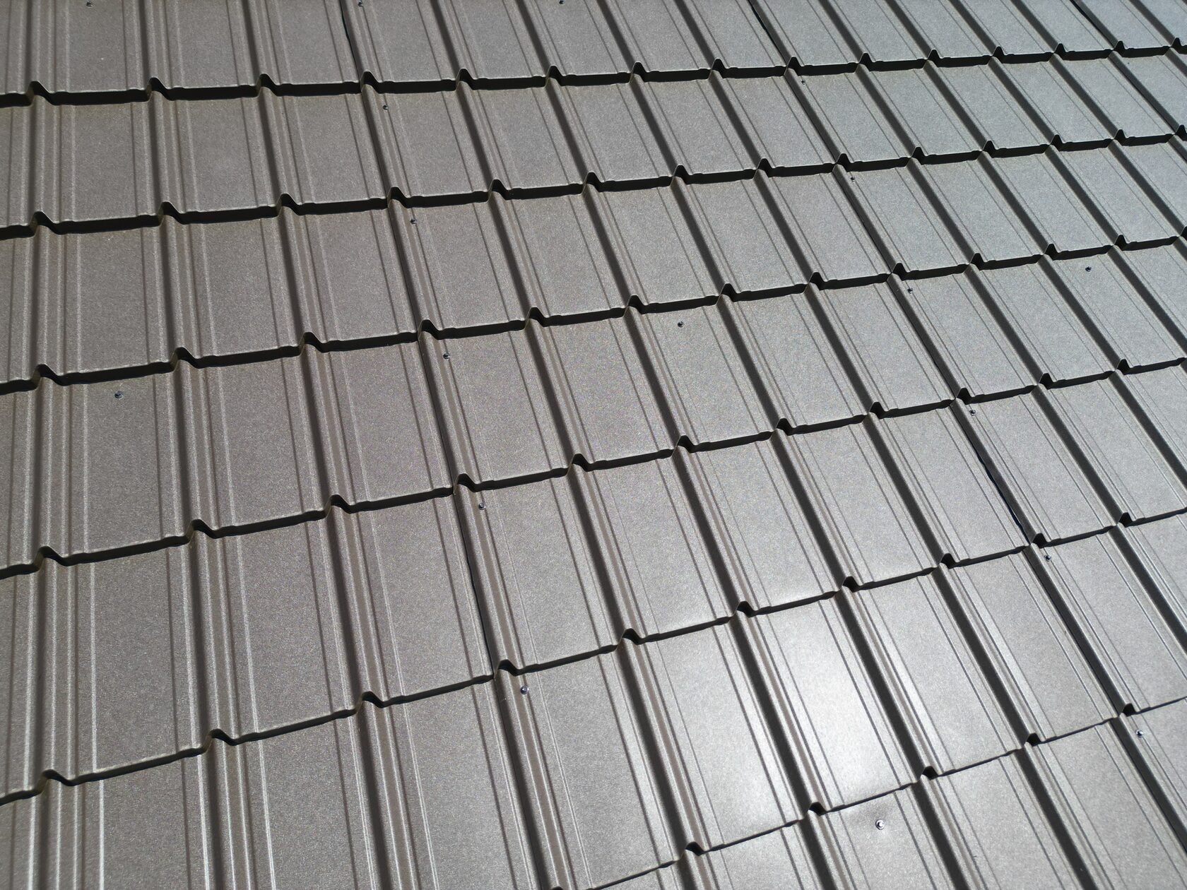 Cum alegi țigla metalică perfectă?
