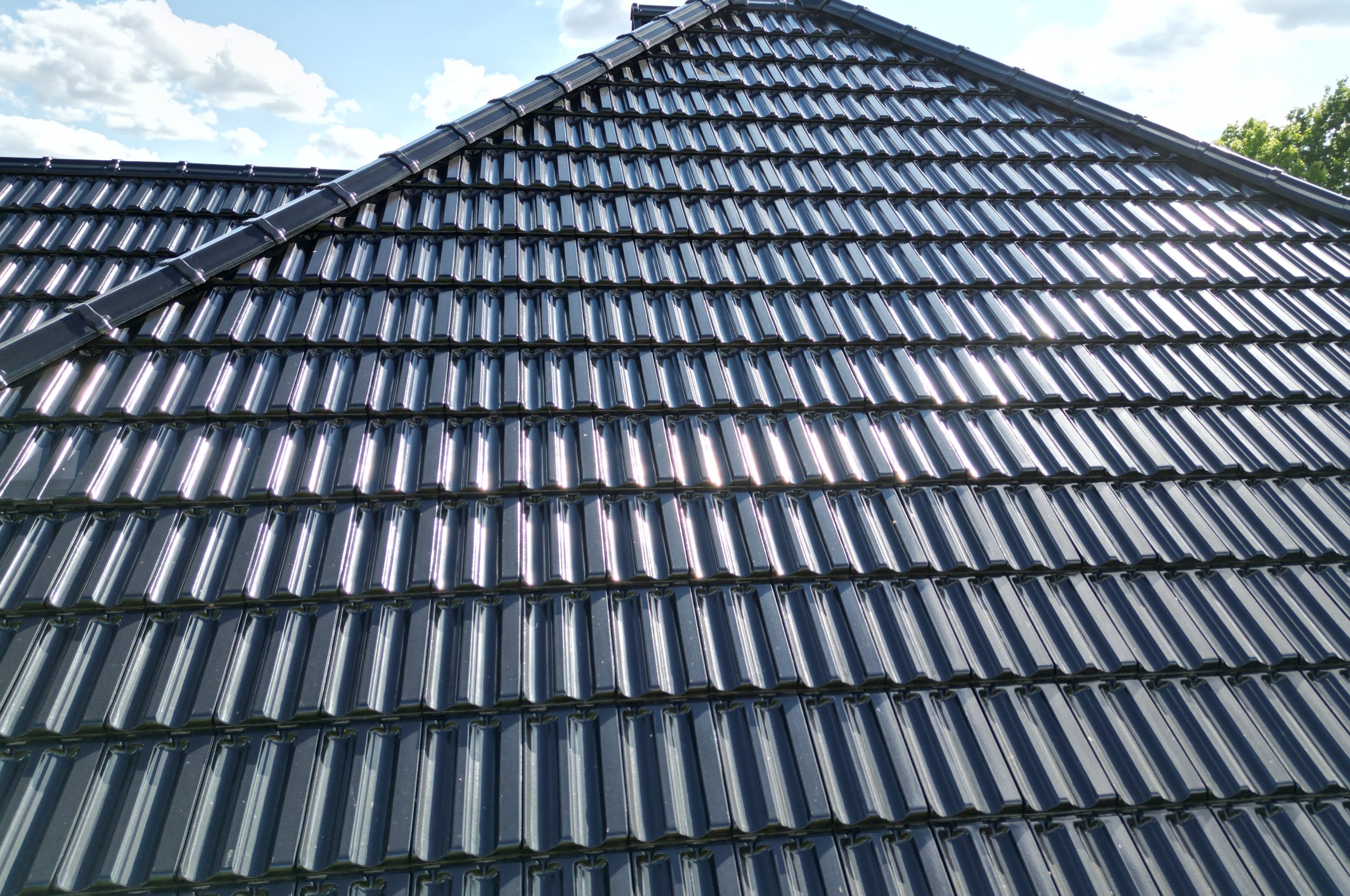 Țiglă ceramică, SwissporTON, Rapido Negru luci