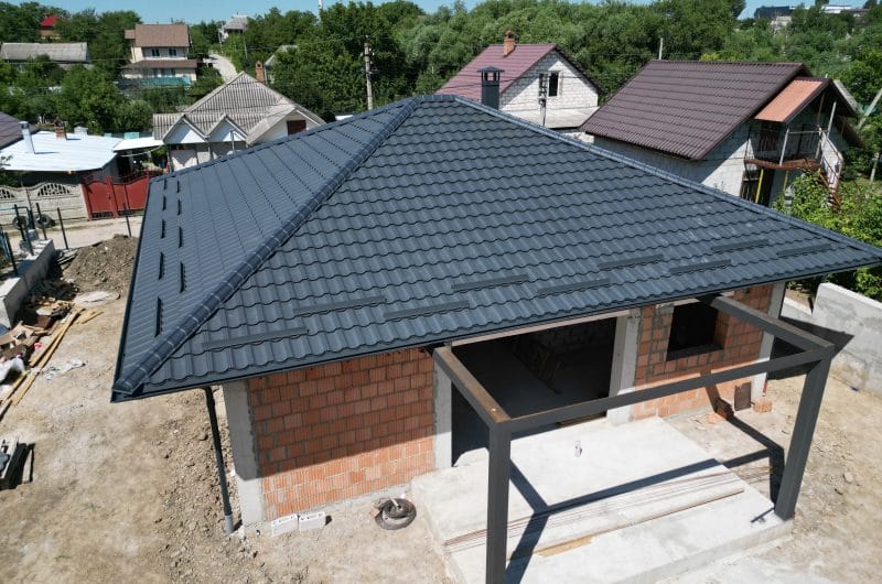 Кровля из металлочерепицы Arctica, с. Бык, Кишинёв