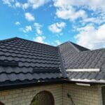 Acoperiș din țiglă metalică Arctica, RAL 9005 – Negru