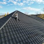 Acoperiș din țiglă metalică Arctica, RAL 9005 – Negru